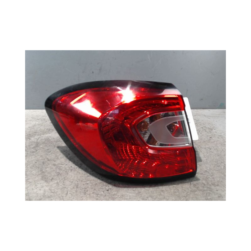 FEU ARRIERE GAUCHE  RENAULT CAPTUR