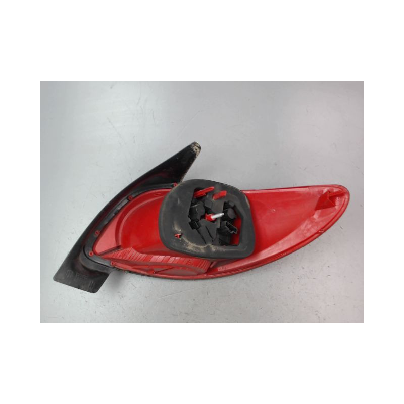 FEU ARRIERE GAUCHE  PEUGEOT 206 + 2009-2013