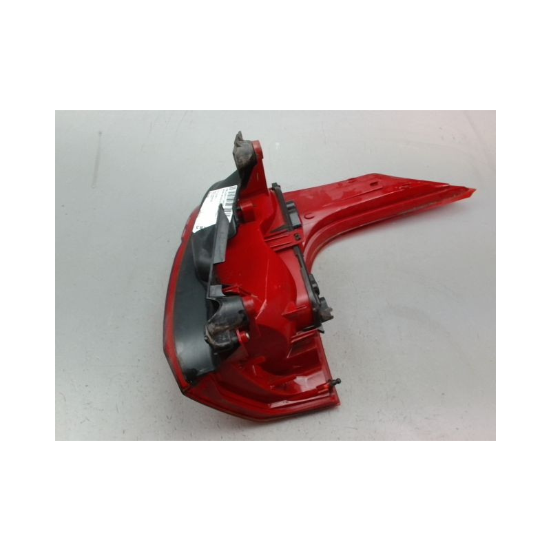FEU ARRIERE GAUCHE  PEUGEOT 5008 MONOSP. I Phase 1 2009-2013