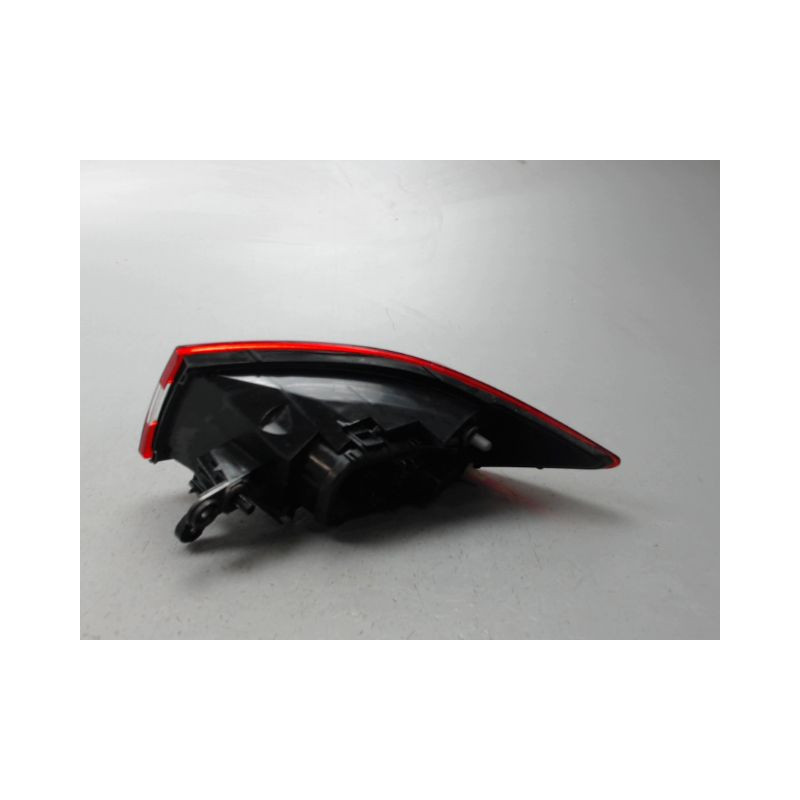 FEU ARRIERE GAUCHE  RENAULT CLIO IV Phase 1 2012-...