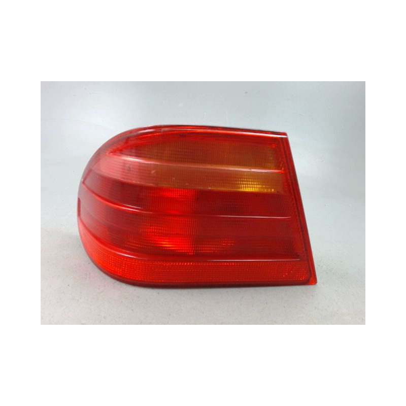 FEU ARRIERE GAUCHE  MERCEDES CLASSE E BERL. II Phase 1 (210) 1995-1999