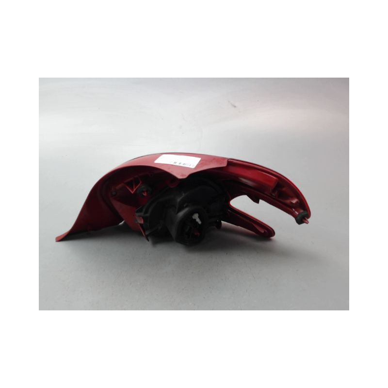 FEU ARRIERE GAUCHE  PEUGEOT 208 Phase 1 2012-...