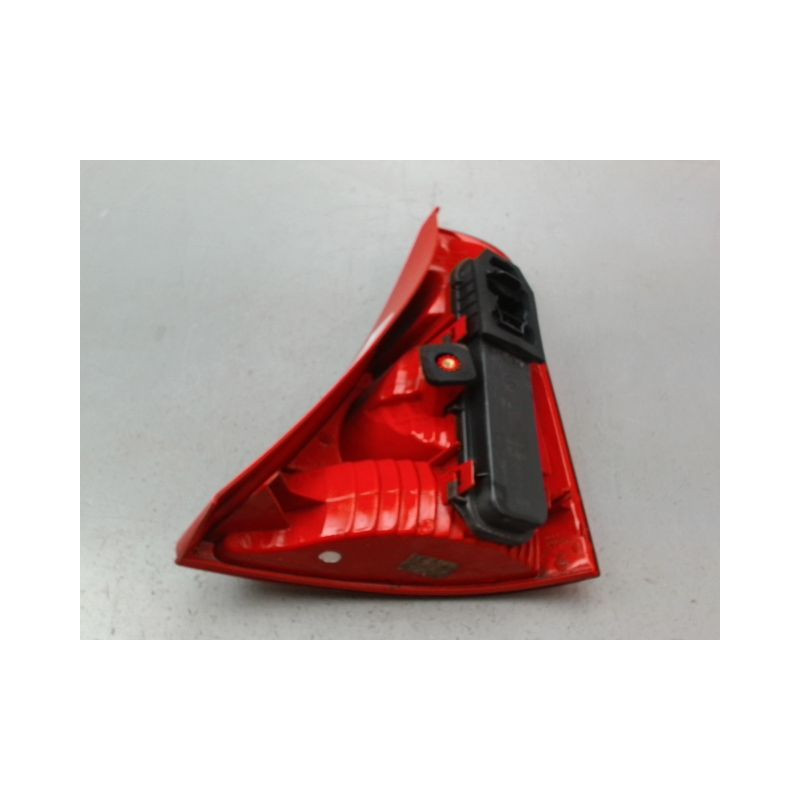 FEU ARRIERE GAUCHE  RENAULT CLIO CAMPUS II Phase 2 2009-2012