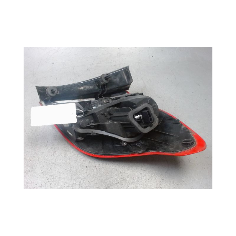 FEU ARRIERE GAUCHE  CITROEN C4 2010-