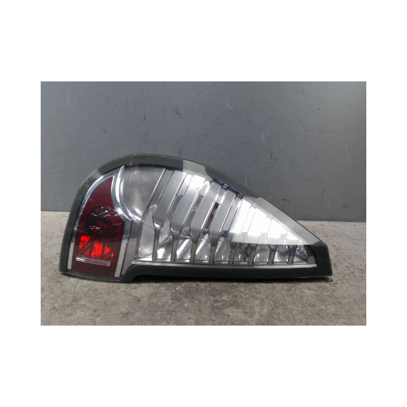 FEU ARRIERE GAUCHE  RENAULT SCENIC III 2009-