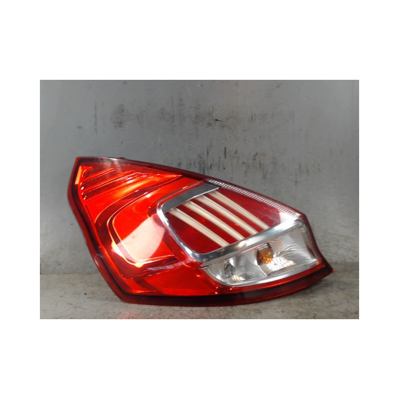FEU ARRIERE GAUCHE  FORD FIESTA 2010-