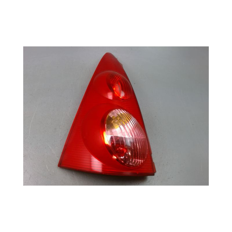 FEU ARRIERE GAUCHE  PEUGEOT 107 Phase 2 2009-2012