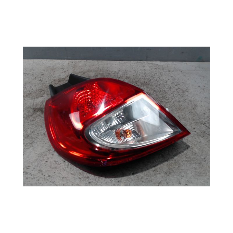 FEU ARRIERE GAUCHE  RENAULT CLIO III 2009-