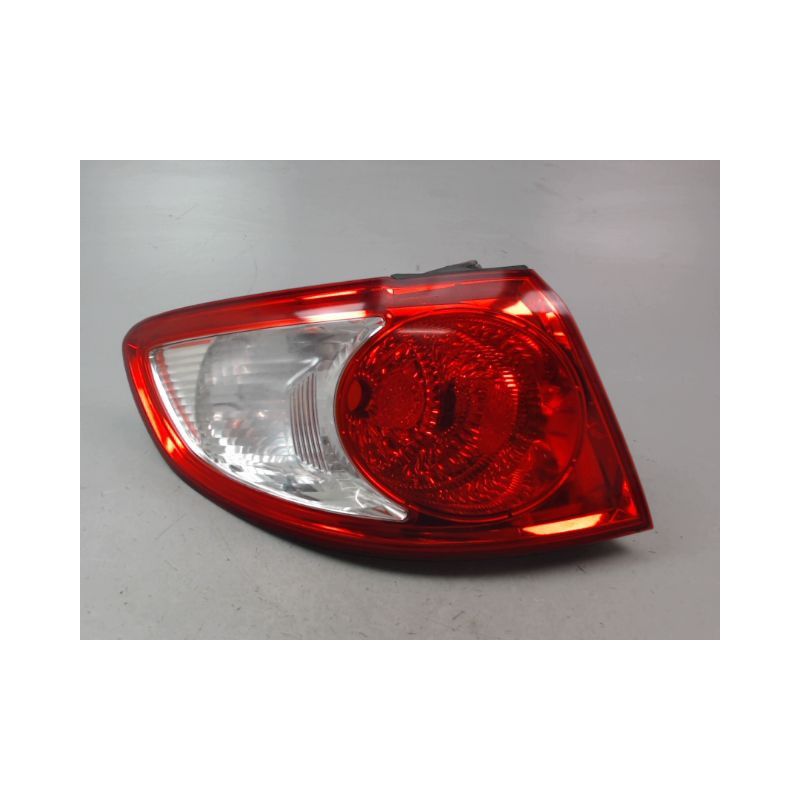 FEU ARRIERE GAUCHE  HYUNDAI SANTA FE BREAK II Phase 2 2010-2013