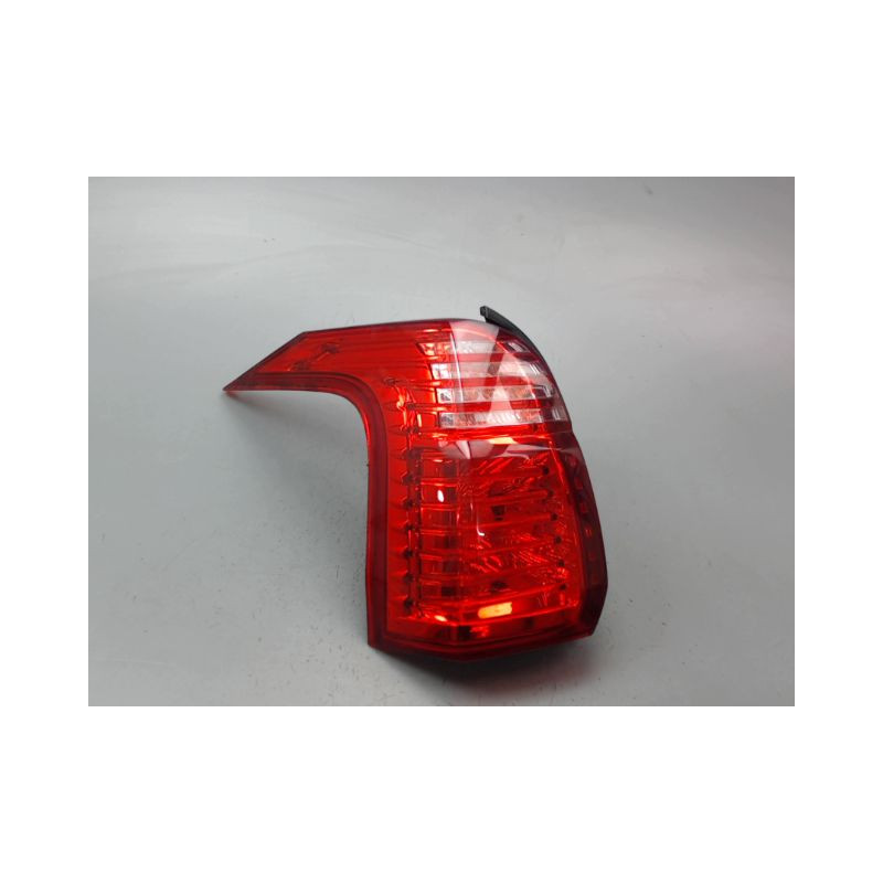 FEU ARRIERE GAUCHE  PEUGEOT 5008 MONOSP. I Phase 1 2009-2013