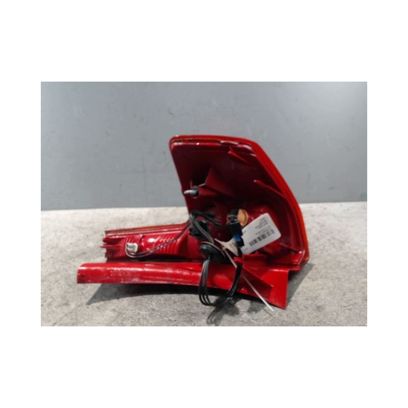 FEU ARRIERE GAUCHE  CITROEN C4 04-08