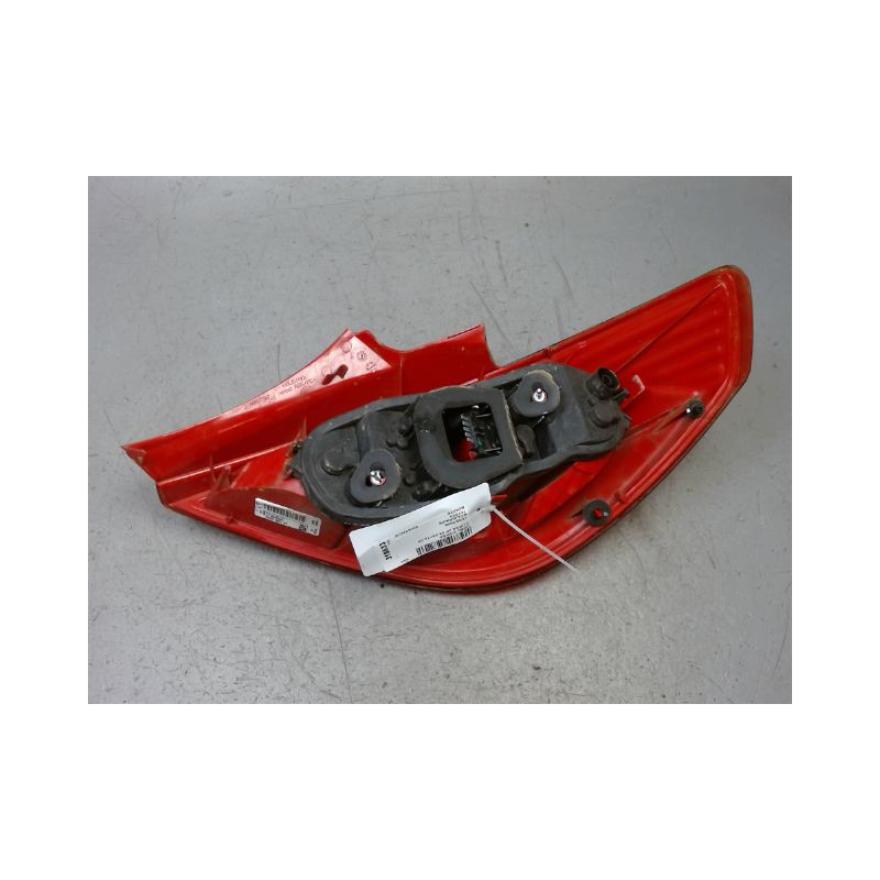 FEU ARRIERE GAUCHE  OPEL CORSA 06-09