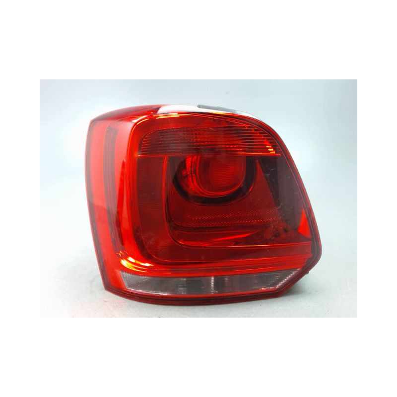 FEU ARRIERE GAUCHE  VOLKSWAGEN POLO V Phase 1 (6R) 2009-2014