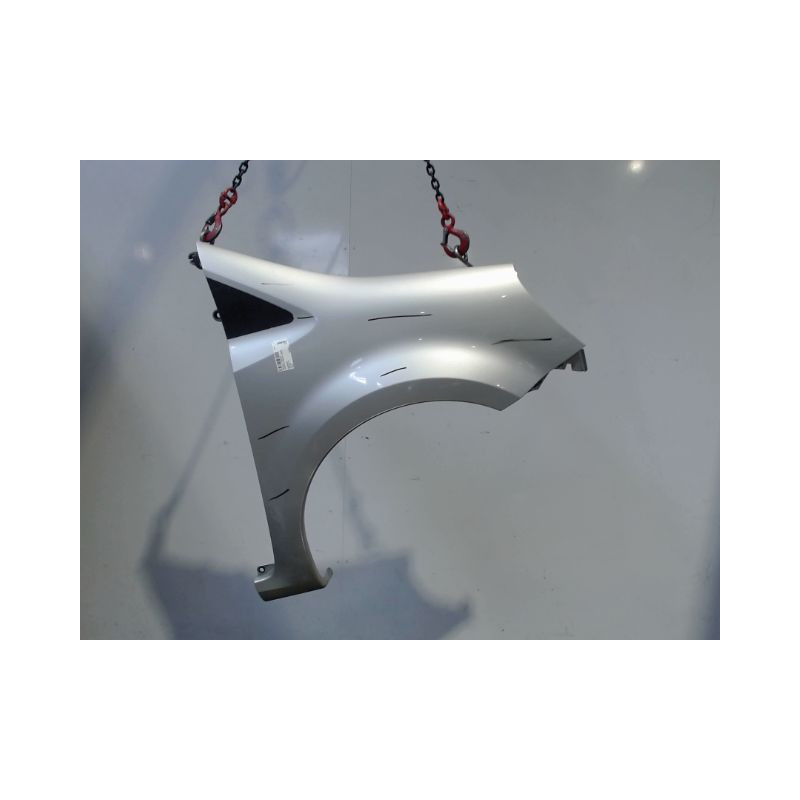 AILE AVANT DROIT RENAULT MODUS LONGUE 2008-
