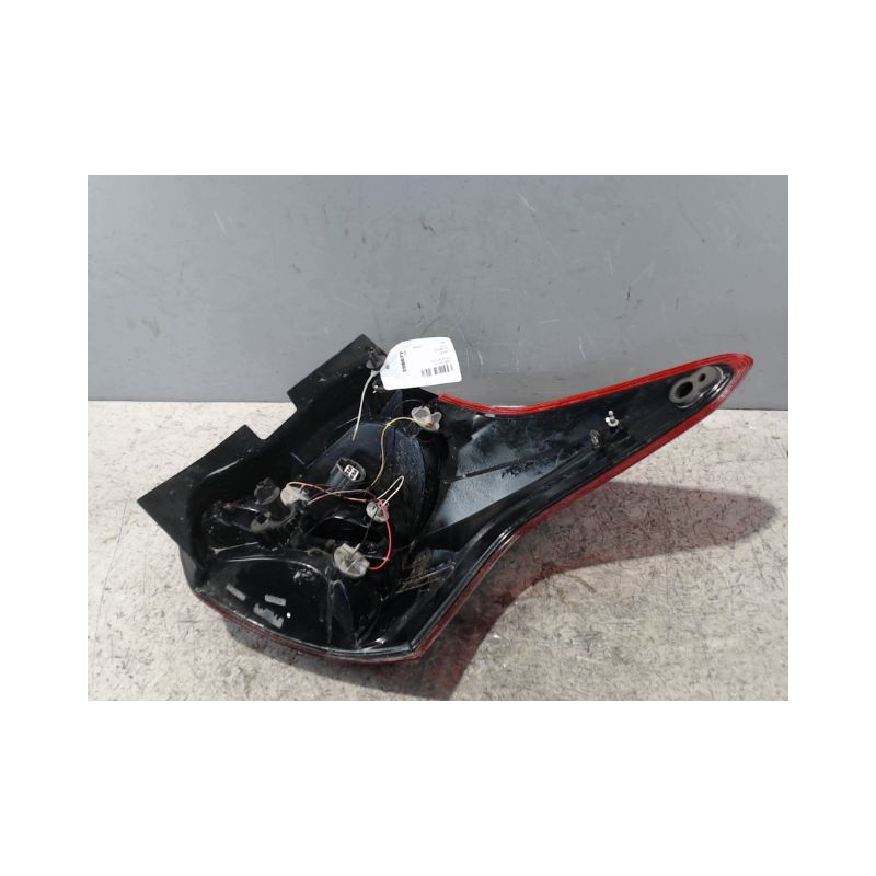 FEU ARRIERE GAUCHE  FORD FOCUS 2008-