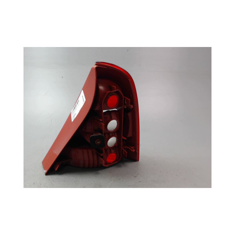 FEU ARRIERE GAUCHE  RENAULT CLIO II Phase 2 2001-2006