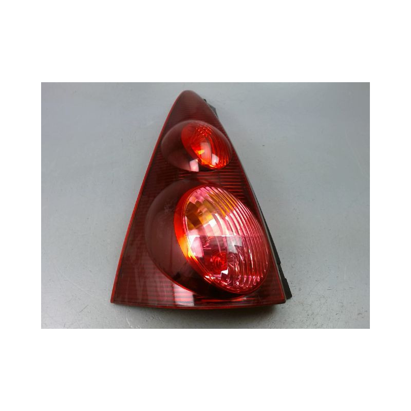 FEU ARRIERE GAUCHE  PEUGEOT 107 Phase 3 2012-2014