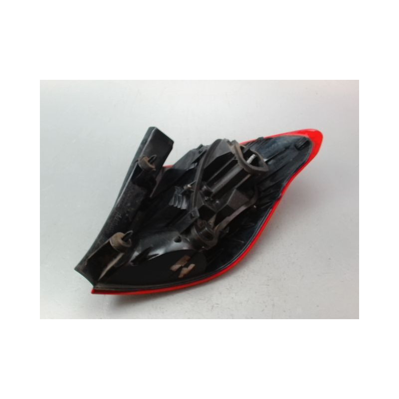FEU ARRIERE GAUCHE  CITROEN C4 II Phase 1 (B71) 2010-2015