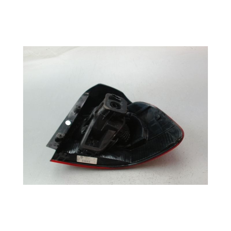 FEU ARRIERE GAUCHE  VOLKSWAGEN GOLF VI 2008-2013