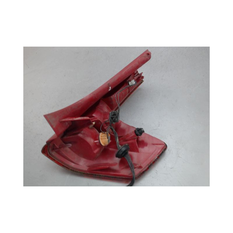 FEU ARRIERE GAUCHE  CITROEN C4