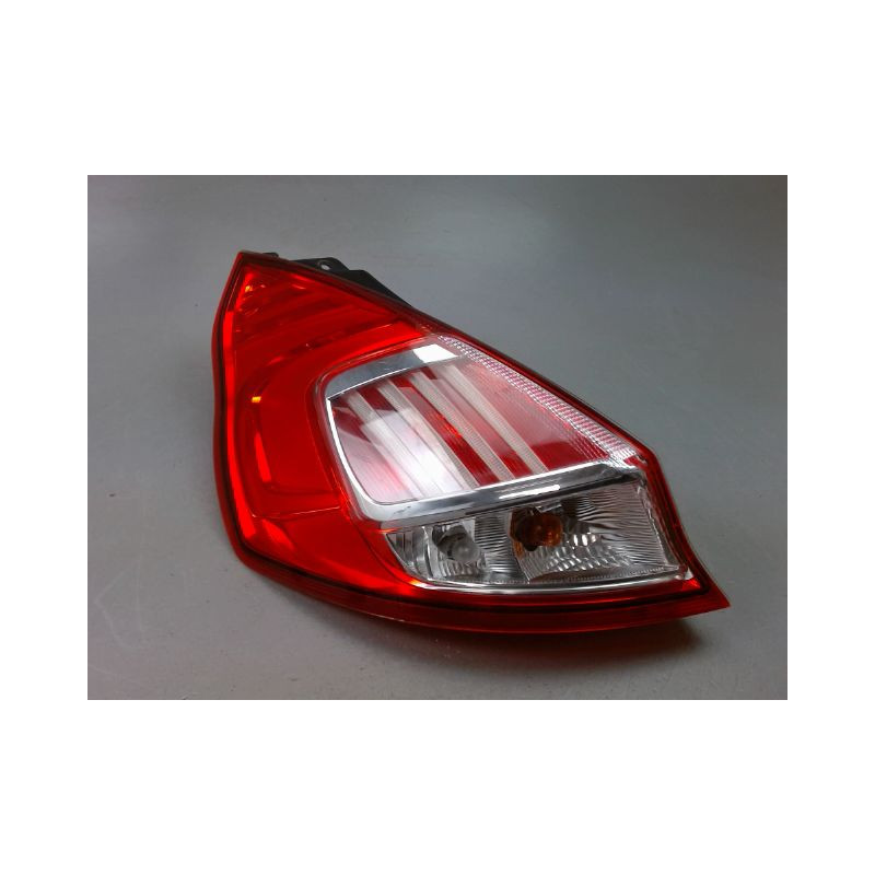 FEU ARRIERE GAUCHE  FORD FIESTA 2005-