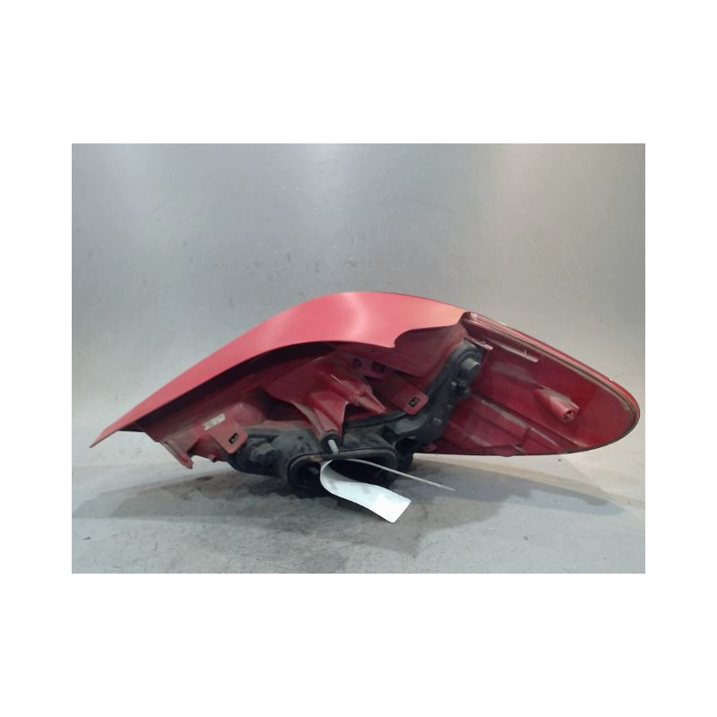 FEU ARRIERE GAUCHE  PEUGEOT 207