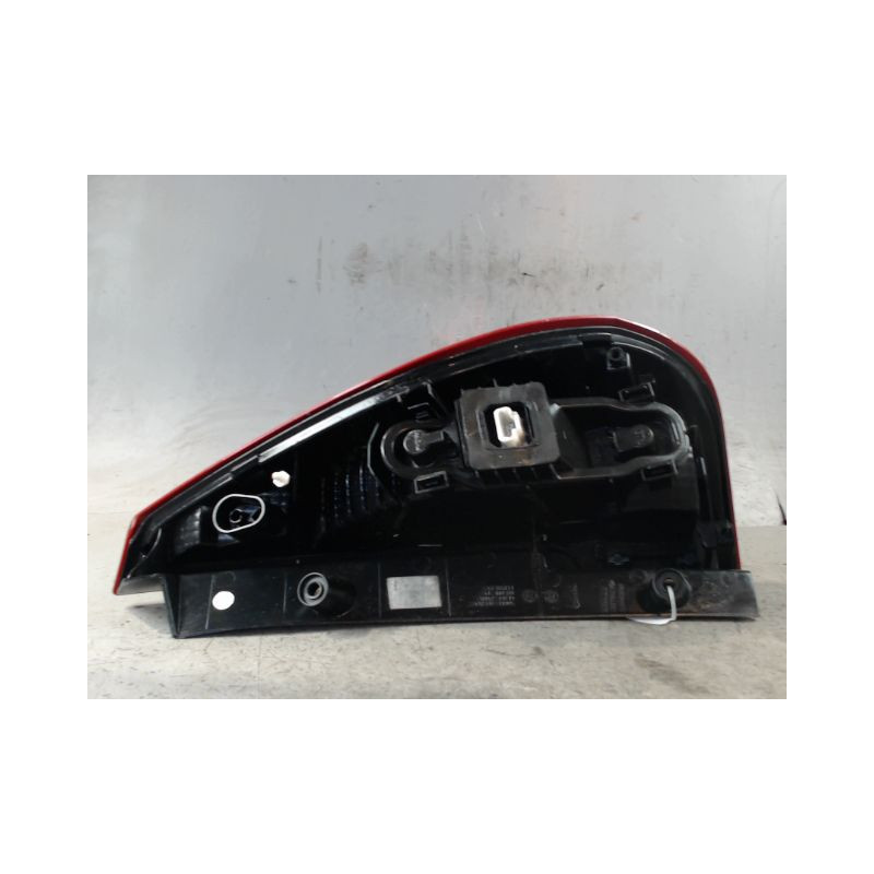 FEU ARRIERE GAUCHE  RENAULT SCENIC III 2009-