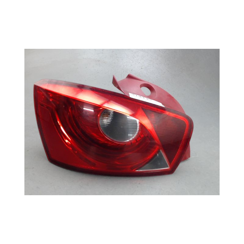 FEU ARRIERE GAUCHE  SEAT IBIZA