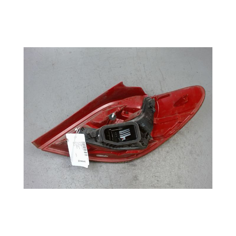 FEU ARRIERE GAUCHE  PEUGEOT 207 3P
