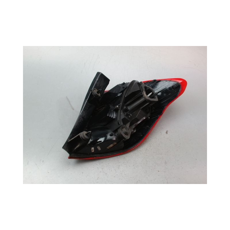 FEU ARRIERE GAUCHE  CITROEN C4 II Phase 1 (B71) 2010-2015