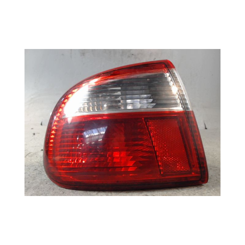 FEU ARRIERE GAUCHE  SEAT TOLEDO 99-
