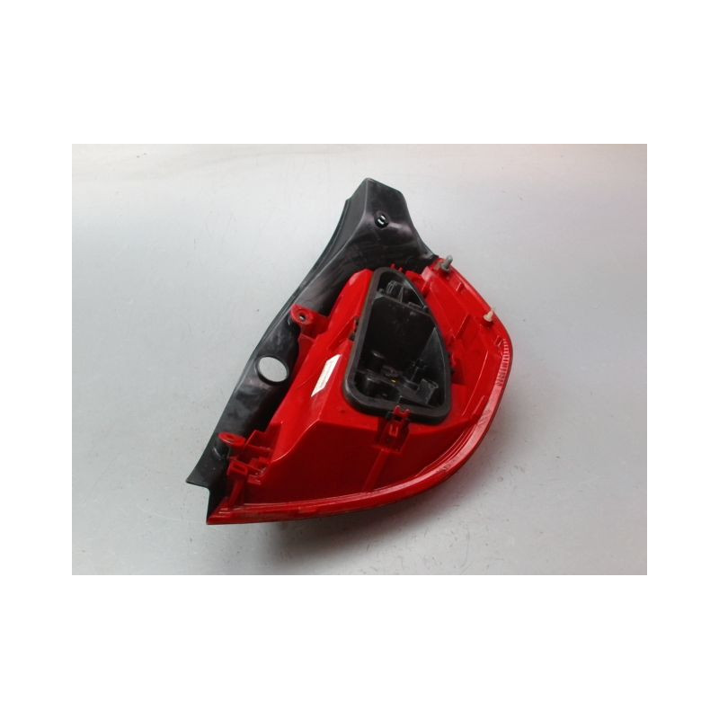 FEU ARRIERE GAUCHE  RENAULT CLIO III Phase 2 2009-2014