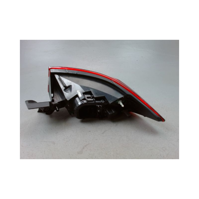 FEU ARRIERE GAUCHE  RENAULT CLIO IV Phase 1 2012-...