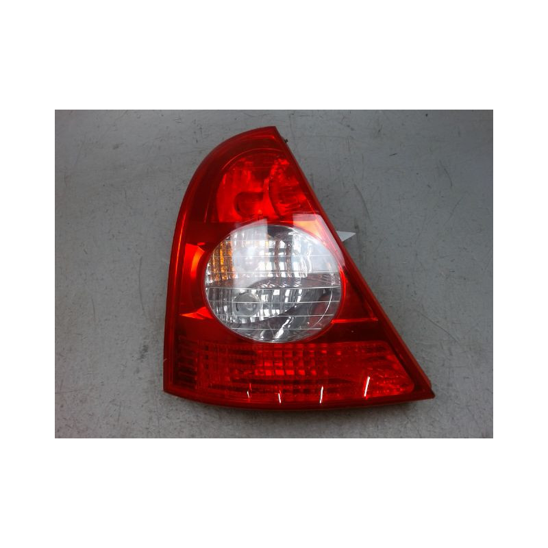 FEU ARRIERE GAUCHE  RENAULT CLIO II PH.2 01-06