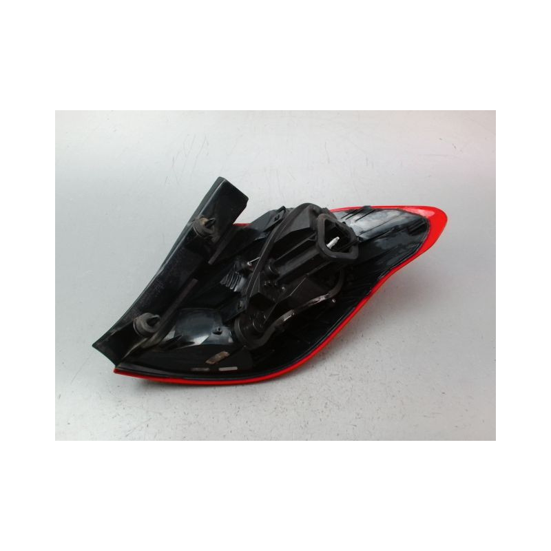 FEU ARRIERE GAUCHE  CITROEN C4 II Phase 1 (B71) 2010-2015