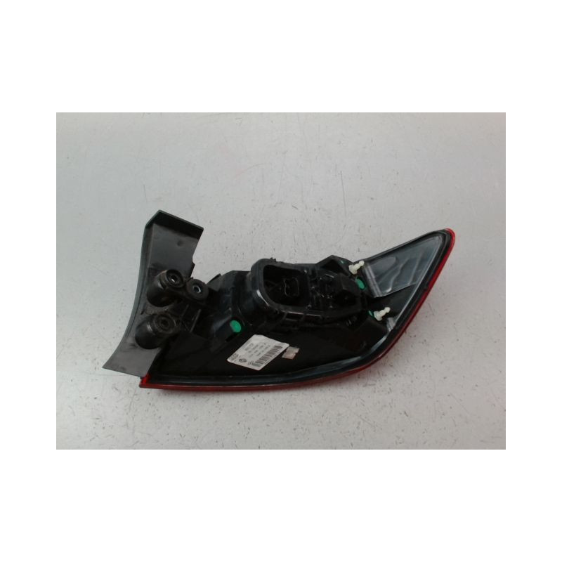 FEU ARRIERE GAUCHE  RENAULT CLIO IV Phase 1 2012-...