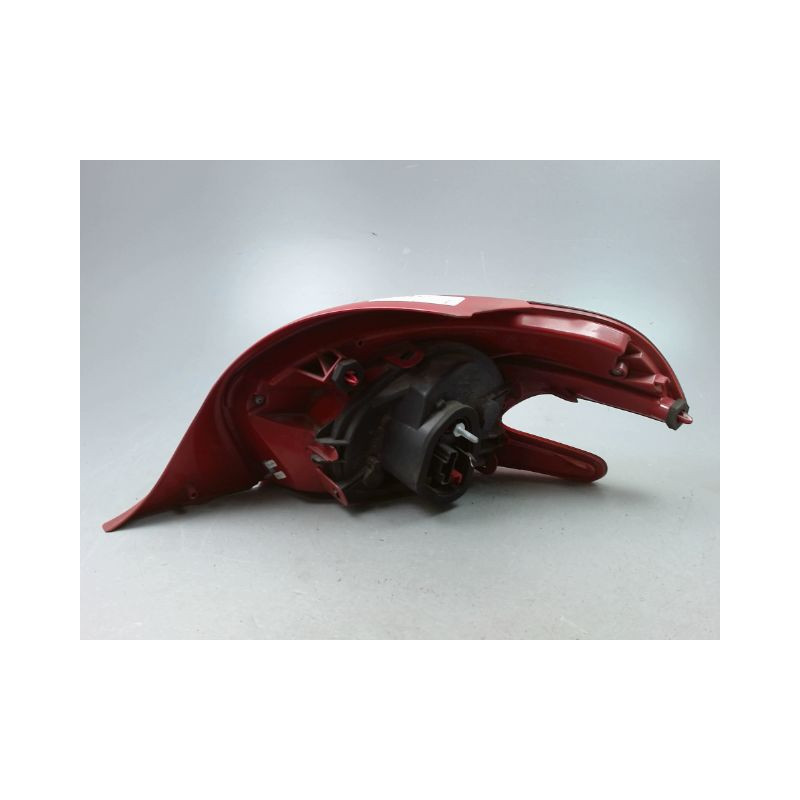 FEU ARRIERE GAUCHE  PEUGEOT 208 Phase 1 2012-...