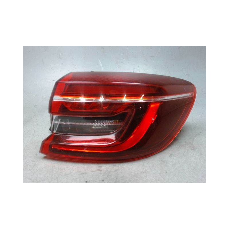 FEU ARRIERE GAUCHE  RENAULT CLIO