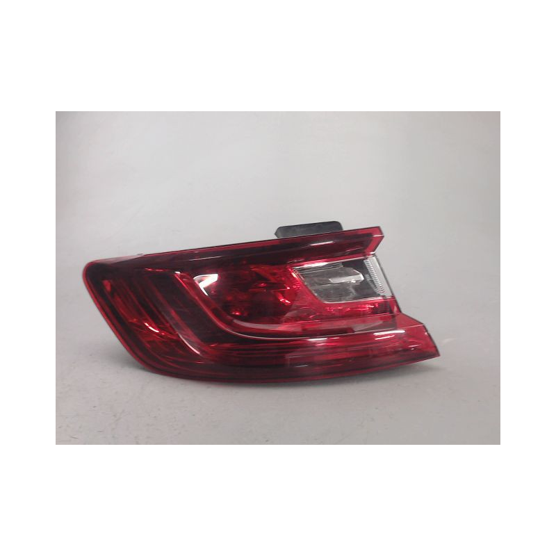 FEU ARRIERE GAUCHE  RENAULT MEGANE