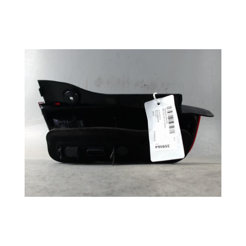 FEU ARRIERE GAUCHE  NISSAN MICRA 2009-