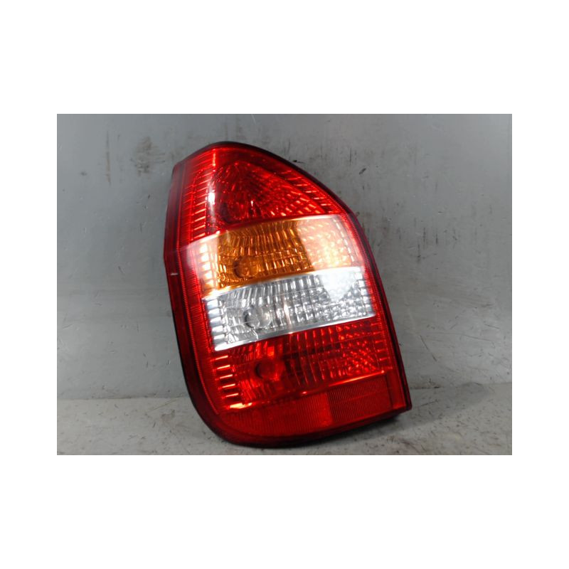FEU ARRIERE GAUCHE  OPEL ZAFIRA