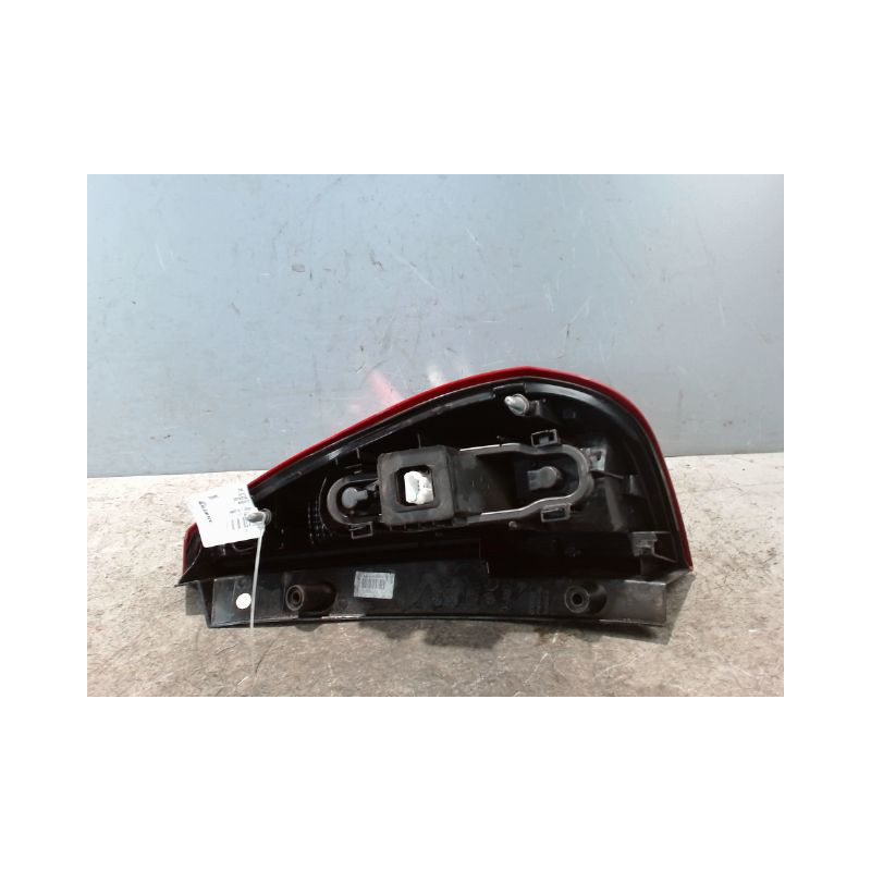 FEU ARRIERE GAUCHE  RENAULT SCENIC III 2009-