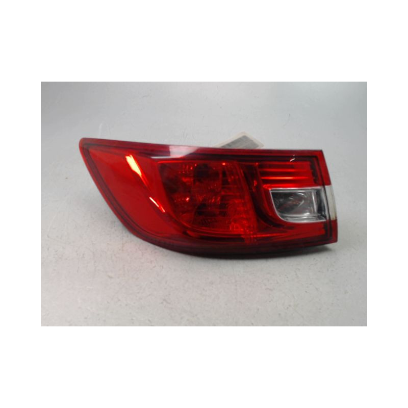 FEU ARRIERE GAUCHE  RENAULT CLIO IV Phase 1 2012-...
