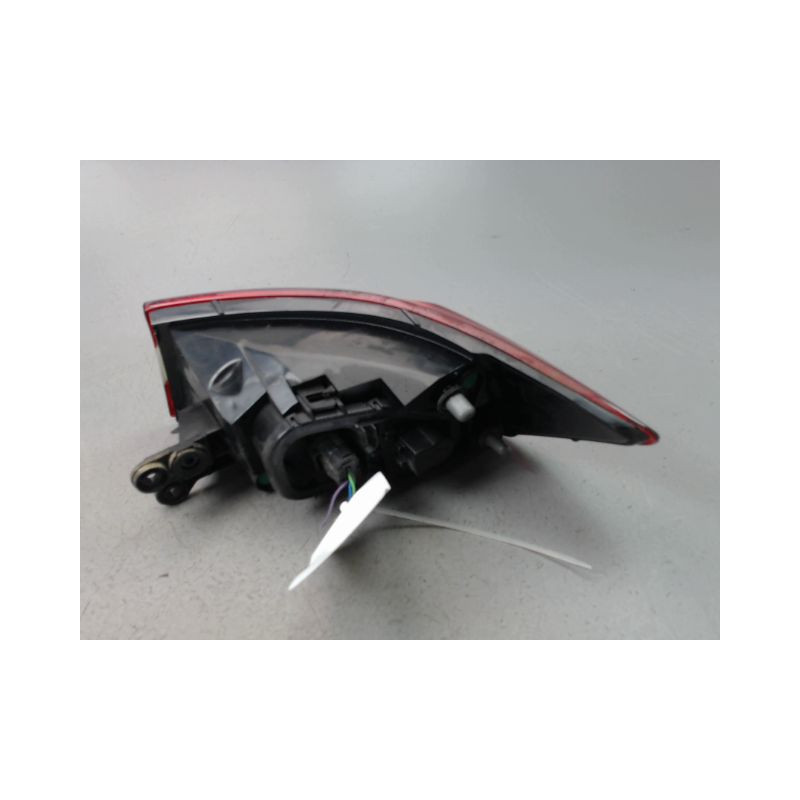 FEU ARRIERE GAUCHE  RENAULT CLIO IV Phase 1 2012-...