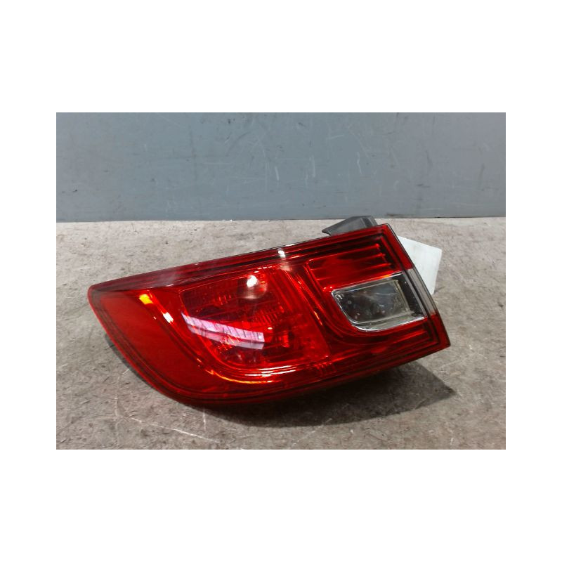 FEU ARRIERE GAUCHE  RENAULT CLIO IV