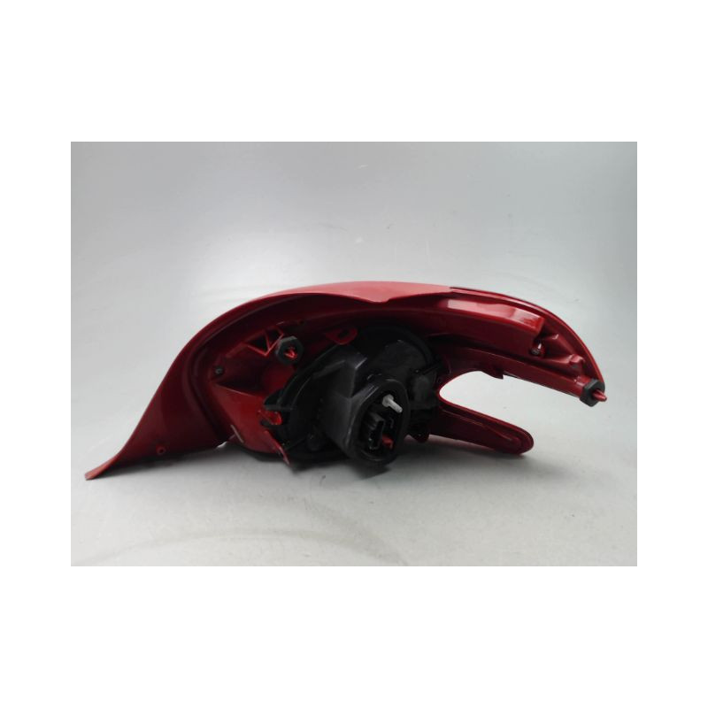 FEU ARRIERE GAUCHE  PEUGEOT 208 Phase 1 2012-...