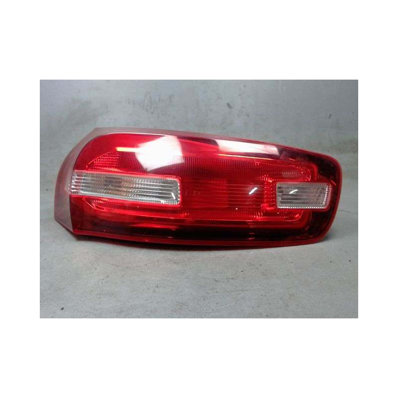 FEU ARRIERE GAUCHE  CITROEN C4