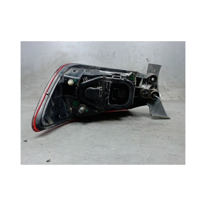 FEU ARRIERE GAUCHE  RENAULT CLIO IV 2012-