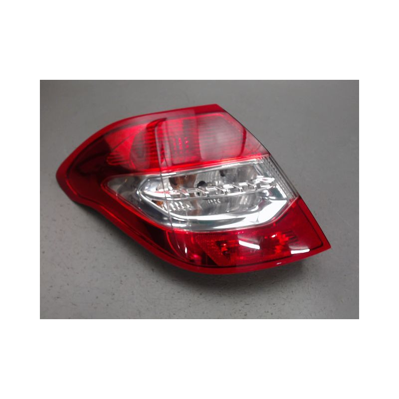 FEU ARRIERE GAUCHE  CITROEN C4