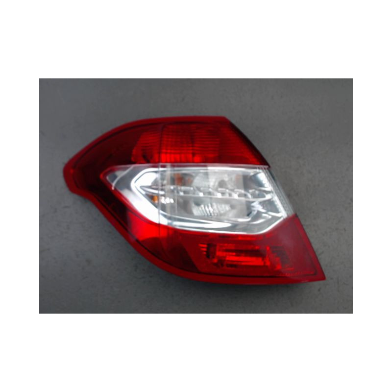 FEU ARRIERE GAUCHE  CITROEN C4